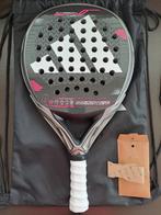 Adidas Carbon Control Light 3.4 2025, Envoi