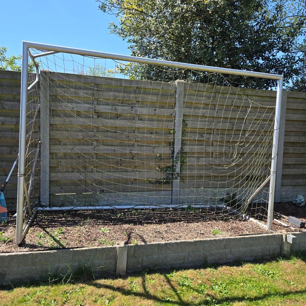 Voetbal doel, Ophalen