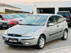 FORD FOCUS 2.0i BENZINE * AUTOMAAT * 148.000 Km * GEKEURD, Auto's, Ford, Grijs, Euro 4, Onderhoudsboekje, 3 deurs