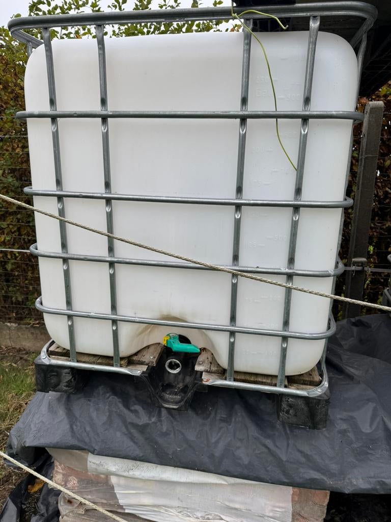 Baril de 1000 litres, Jardin & Terrasse, Barils de pluie, 150 litres ou plus, Synthétique, Enlèvement, Utilisé