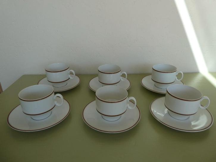 Kronester Bavaria kop en schotels met melkkannetje, Huis en Inrichting, Keuken | Servies, Zo goed als nieuw, Kop(pen) en/of Schotel(s)