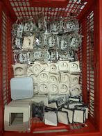 Prises et caches Niko, Bricolage & Construction, Électricité & Câbles, Enlèvement, Comme neuf, Prise de courant