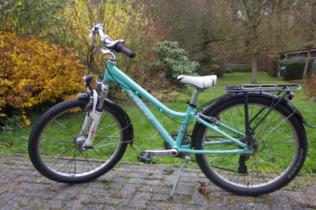 VTT Trek MT220 24 pouces - vélo pour enfants de 8 à 11 ans, VTT semi-rigide, Enlèvement, Utilisé, Trek