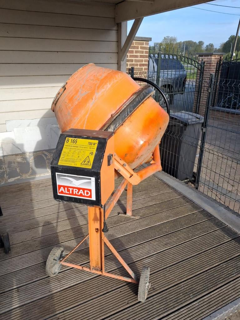 Betonmolen altrad  B165, Enlèvement