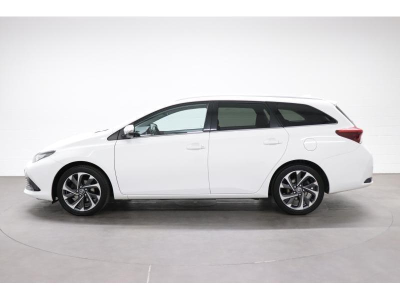 Toyota Auris 1.2T Comfort & Pack Dynamic Toyota Auris Tourin, 1197 cm³, Achat, Euro 6, 5 portes