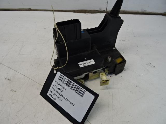 SERRURE DE PORTE AVANT GAUCHE Ford Fiesta 5 (JD / JH), Utilisé, Gauche, Ford