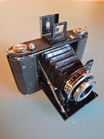 Zeiss Ikon camera beschikbaar voor biedingen