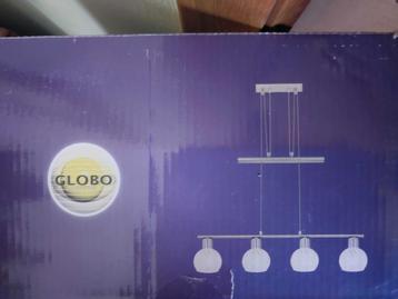4 Led-ophanging, nooit gebruikt en in de doos beschikbaar voor biedingen