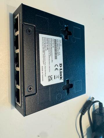 D-link DGS-105 switch beschikbaar voor biedingen