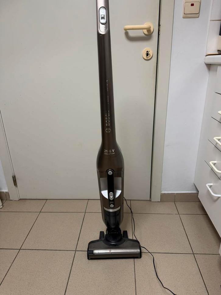 Bosch flexxo serie 4 stofzuiger als nieuw!!!, Elektronische apparatuur, Stofzuigers, Zo goed als nieuw, Stofzuiger, Ophalen
