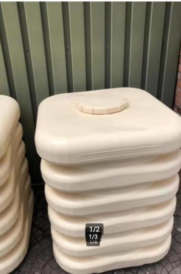 regenton 1000L beschikbaar voor biedingen