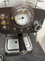 Espresso koffie machine ,werkt super goed , met toebehoren, Elektronische apparatuur, Koffiezetapparaten, Ophalen, Zo goed als nieuw