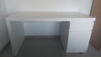 MALM bureau 140x65cm, Huis en Inrichting, Bureaus, Ophalen, Zo goed als nieuw, Bureau