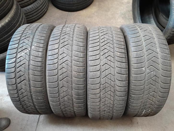 235/50/19 2355019 235/50R19 winter Pirelli, Auto-onderdelen, Besturing, Ophalen