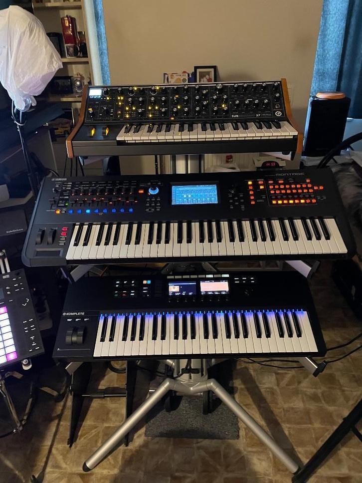 Yamaha montage 61, Musique & Instruments, Synthétiseurs, Comme neuf, 61 touches, Yamaha, Enlèvement