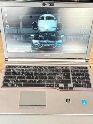 Fujitsu i7 laptop beschikbaar voor biedingen