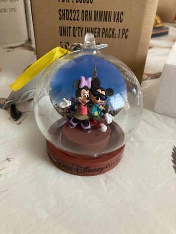 Nieuw Walt Disney World Mickey x Minnie Holiday ornament beschikbaar voor biedingen