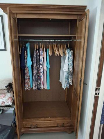 antieke kasten + bed beschikbaar voor biedingen