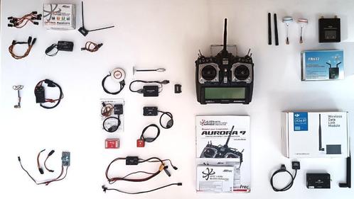 Ensemble complet d'équipements DJI et Hitec pour drones, TV, Hi-fi & Vidéo, Drones, Utilisé, Drone sans caméra, Enlèvement ou Envoi