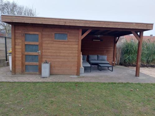 Blokhut Tapuit 300cm x 300cm bruin met luifel 300cm, Tuin en Terras, Tuinhuizen, Gebruikt, Tuinhuis, Hout, 500 cm of meer, 200 tot 400 cm