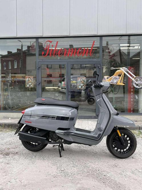 Lambretta-scooters, Fietsen en Brommers, Brommers | Overige merken, Zo goed als nieuw, Ophalen