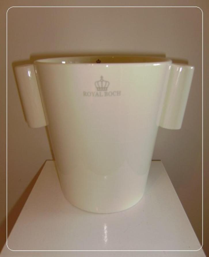 DESIGN IJsemmer van >>> ROYAL BOCH <<< in email aardewerk, Antiek en Kunst, Kunst | Designobjecten, Ophalen