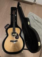Koffer akoestische gitaar OM of 000,…als nieuw ruil?, Muziek en Instrumenten, Ophalen, Zo goed als nieuw, Akoestische gitaar