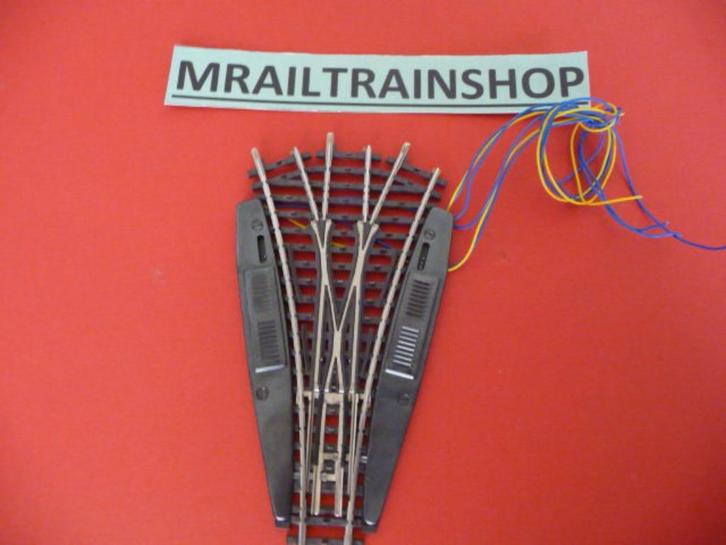 2270 MARKLIN HO-1x Electrische drieweg wissel/Aiguillage sym, Hobby en Vrije tijd, Modeltreinen | H0, Zo goed als nieuw, Rails