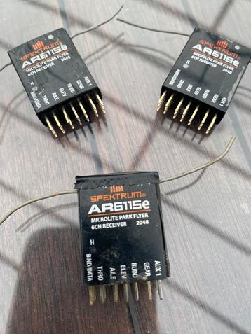 3 Récepteurs Spectrum AR 6115e, Enlèvement