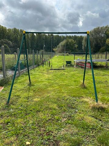 Schommel GRATIS beschikbaar voor biedingen