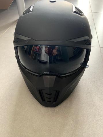 Helm Vinz Medium 57-58cm beschikbaar voor biedingen
