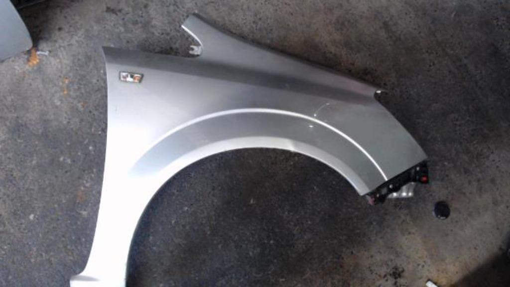 Aile avant droit Opel Zafira B 2005-2007 LP/13706, Enlèvement ou Envoi, Utilisé, Avant, Opel