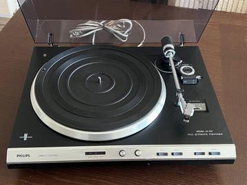 Philips 729 platenspeler beschikbaar voor biedingen