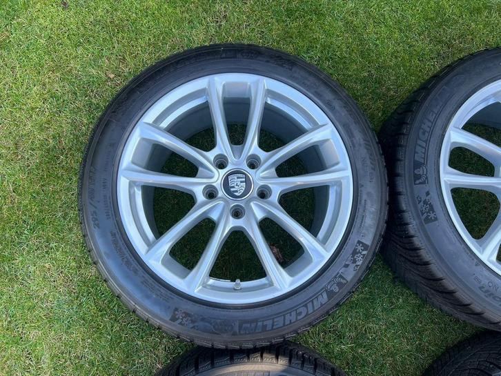 Originele Porsche Panamera 971 19 inch velgen winterbanden, Auto-onderdelen, Banden en Velgen, Banden en Velgen, Winterbanden