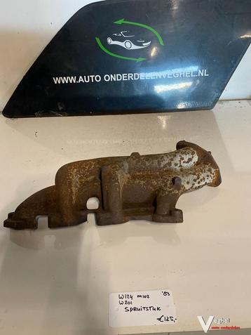 Mercedes W124 W201 M102 1983 Spruitstuk  beschikbaar voor biedingen