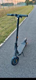 trottinette électrique g2 max, Fietsen en Brommers, Steps, Ophalen of Verzenden, Zo goed als nieuw