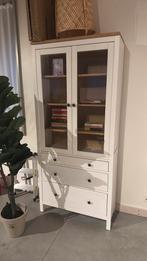 Vitrine Ikea, Enlèvement, Comme neuf