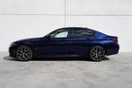 BMW 545 e xDrive M-PAKKET | FULL OPTION | SOFTCLOSE | BTW!, Auto's, BMW, Automaat, 4 deurs, Euro 6, Blauw
