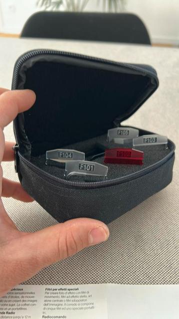 Polaroid filter houder met 5 filters beschikbaar voor biedingen