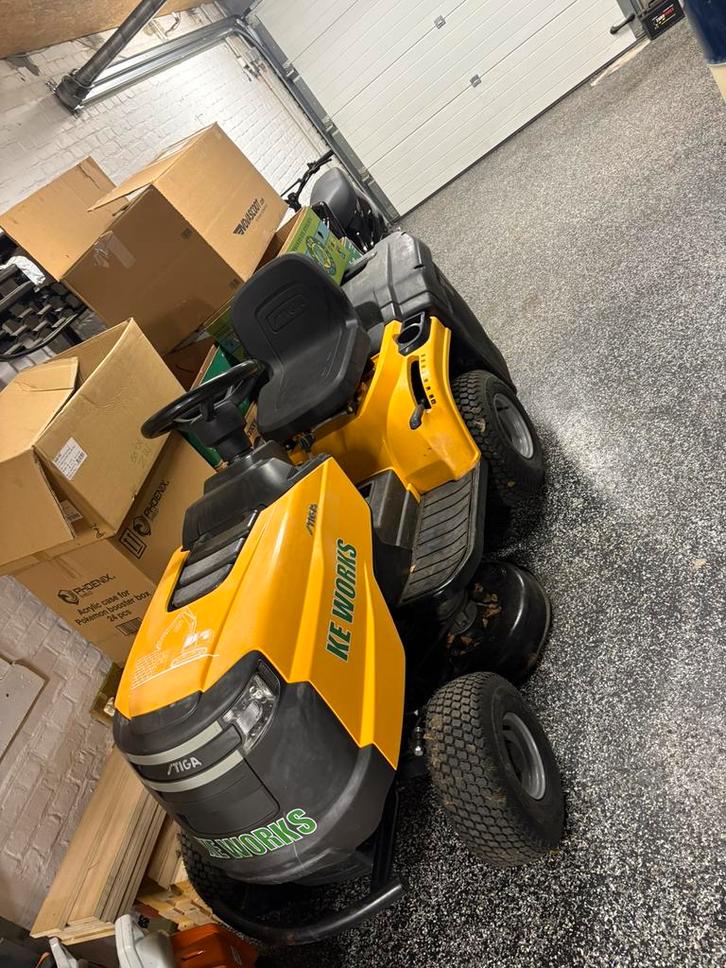 Stiga zitmaaier, Jardin & Terrasse, Tondeuses autoportées, Comme neuf, Enlèvement