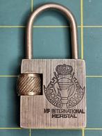 Cadenas Bataillon Logistique Pugnantes Adjuvo MFinterHerstal, Collections, Enlèvement ou Envoi, Armée de terre, Autres types