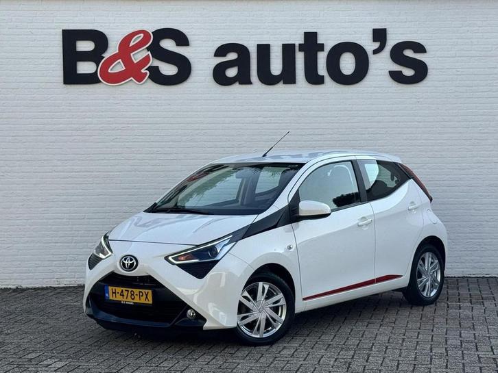 Toyota Aygo 1.0 VVT-i x-play Airco Achteruitrijcamera Apple, Auto's, Toyota, Bedrijf, Aygo, ABS, Airbags, Airconditioning, Bluetooth