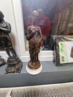 Ancienne statue femme assez lourde, Antiquités & Art, Enlèvement