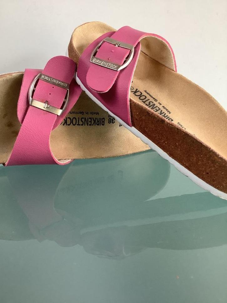 Gratis Verzenden | Birkenstock Madrid roze slippers 38, Kleding | Dames, Schoenen, Zo goed als nieuw, Slippers, Roze, Verzenden