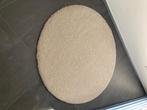 Vloerkleed ADUM, écru kleur, diameter 130 cm, Huis en Inrichting, Stoffering | Tapijten en Vloerkleden, Ophalen, Rond, Zo goed als nieuw