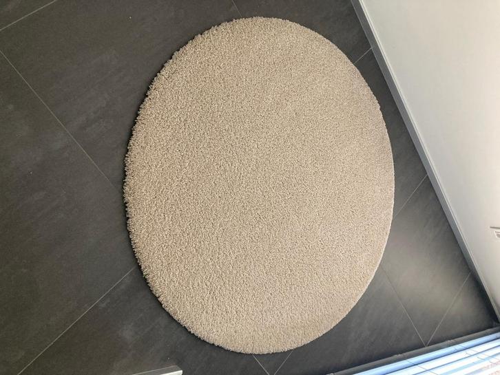 Vloerkleed ADUM, écru kleur, diameter 130 cm, Huis en Inrichting, Stoffering | Tapijten en Vloerkleden, Zo goed als nieuw, 100 tot 150 cm