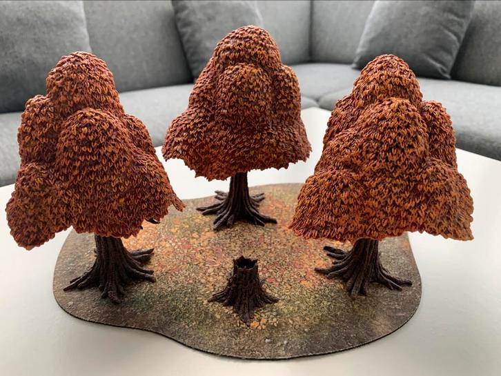 Diorama figurine D&D Monster Fight Club Autumn Forest, Hobby en Vrije tijd, Modelbouw | Figuren en Diorama's, Diorama, Ophalen