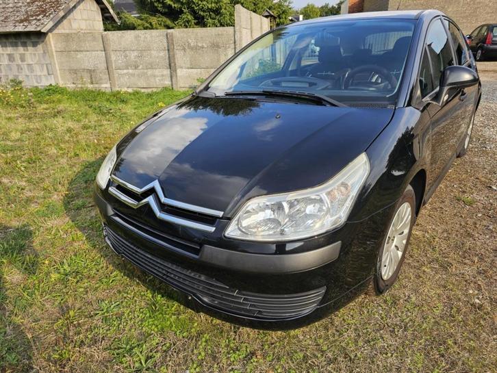 Zeer nette Citroen C4, Auto's, Citroën, Particulier, Te koop, C4, Airconditioning, Centrale vergrendeling, Elektrische ramen, Radio
