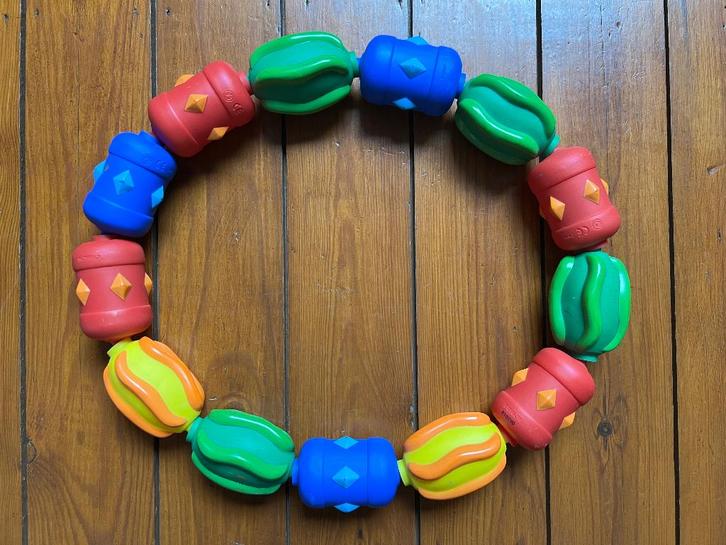 Steek kralen – sensomotorisch speelgoed – vf 12 maanden, Kinderen en Baby's, Speelgoed | Educatief en Creatief, Zo goed als nieuw