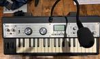 Micro Kork XL + vocoder + support, Ophalen, Zo goed als nieuw, Korg
